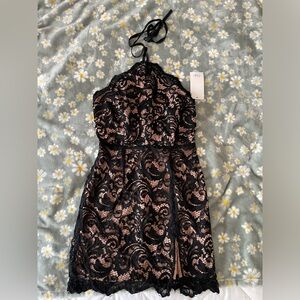 Tobi dress lace